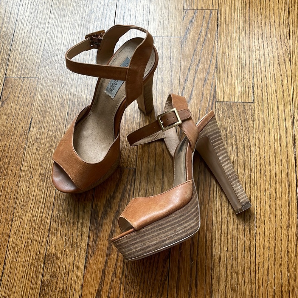 STEVE MADDEN HEELS